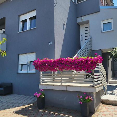 Vigo Apartman Pula Exteriör bild