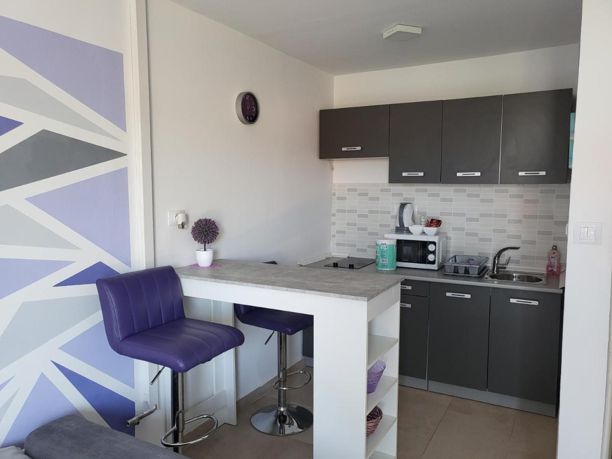 Vigo Apartman Pula Exteriör bild