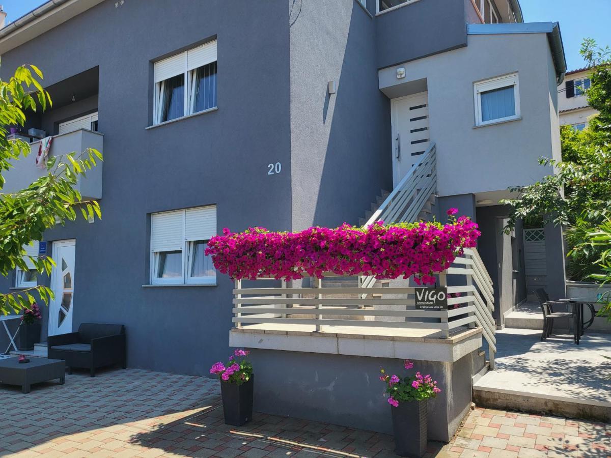 Vigo Apartman Pula Exteriör bild